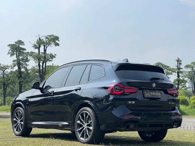 BMW X3 — Фото автомобиля 4