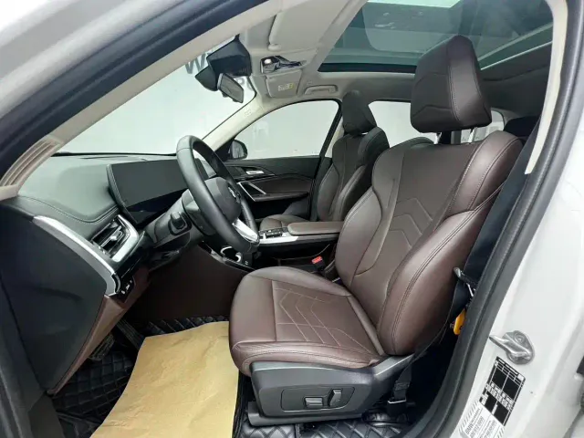 BMW X1 — Фото автомобиля 5