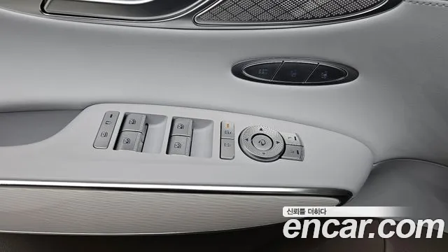 Genesis GV70 2.5T Бензин AWD — Фото автомобиля 24