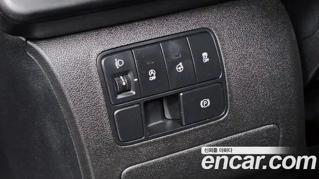 Hyundai Staria — Фото автомобиля 24