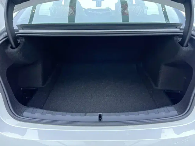 BMW 3 Series — Фото автомобиля 28