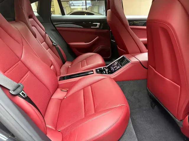 Porsche Panamera — Фото автомобиля 13