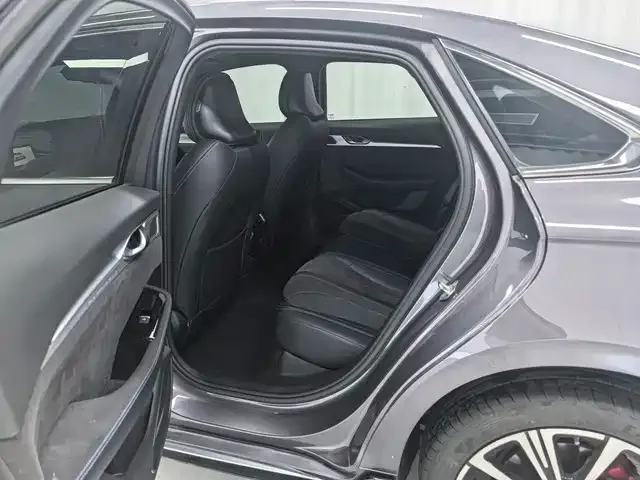 Geely Xingrui — Фото автомобиля 8