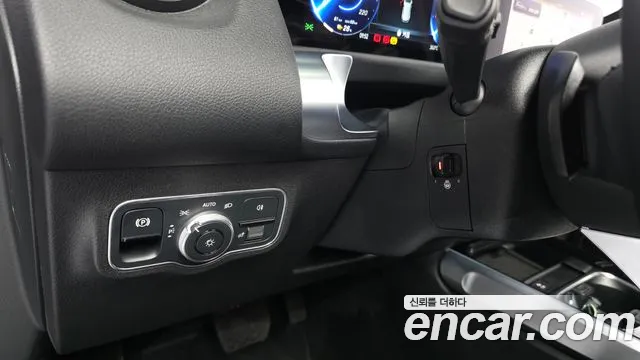 Mercedes-Benz EQB X243 — Фото автомобиля 16