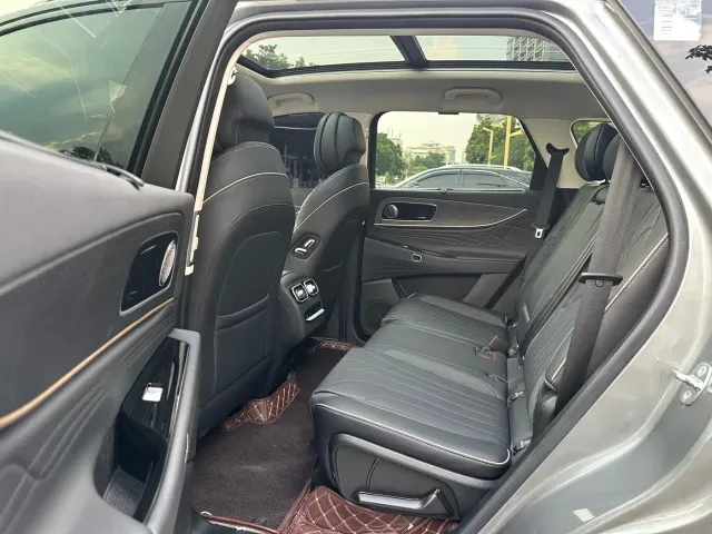 Chery Tiggo 9 — Фото автомобиля 8