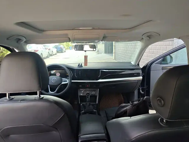 Volkswagen Passat — Фото автомобиля 17
