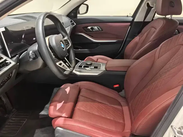 BMW 3 Series — Фото автомобиля 4