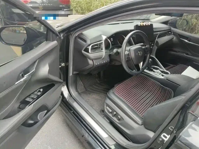 Toyota Camry — Фото автомобиля 12