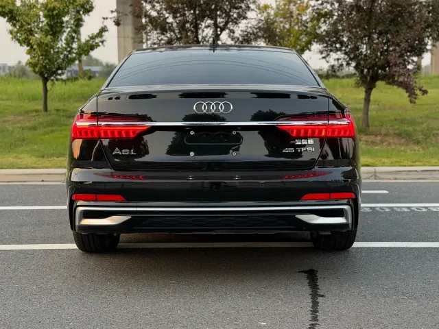 Audi A6L — Фото автомобиля 8