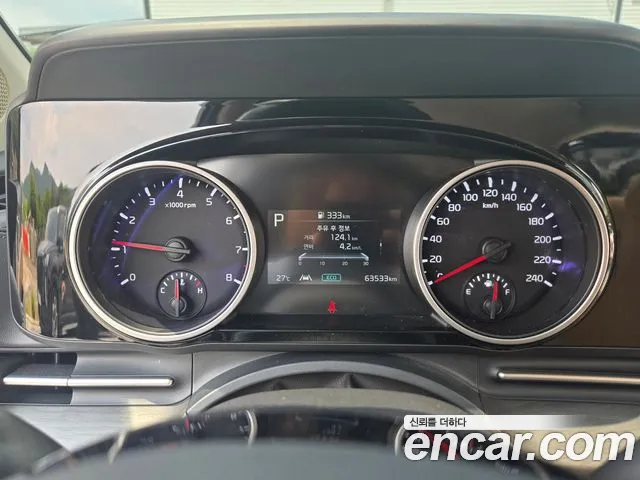 Kia Canival Carnival 4 поколение Бензин 9 мест Prestige — Фото автомобиля 6