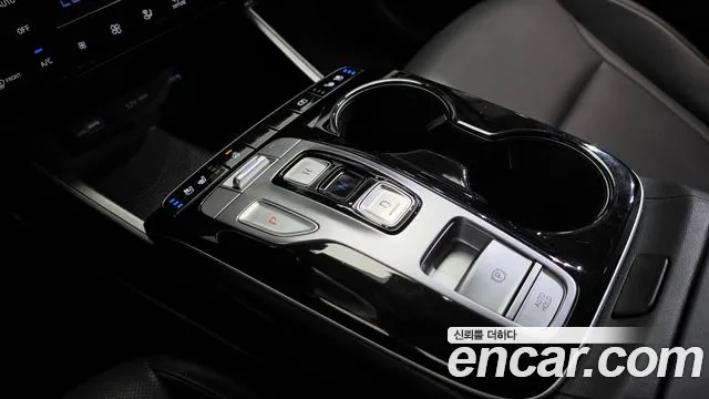 Hyundai Tucson Tucson (NX4) Бензин 1.6 турбо 2WD — Фото автомобиля 7