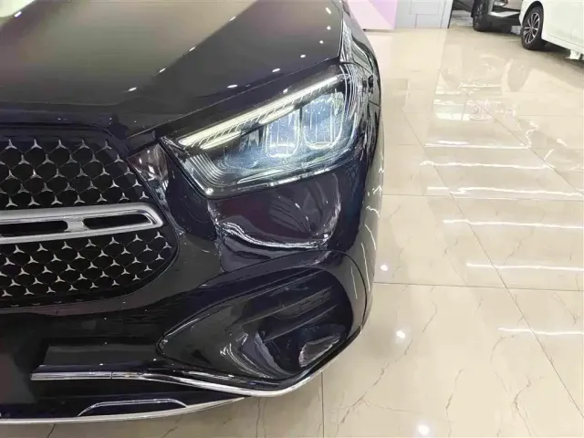 Mercedes-Benz GLE-Class — Фото автомобиля 11