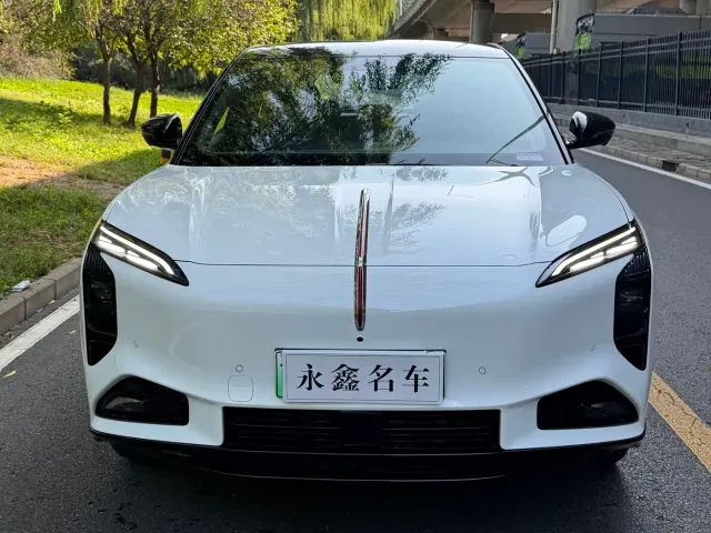Hongqi Tian Gong 08 — Фото автомобиля 2