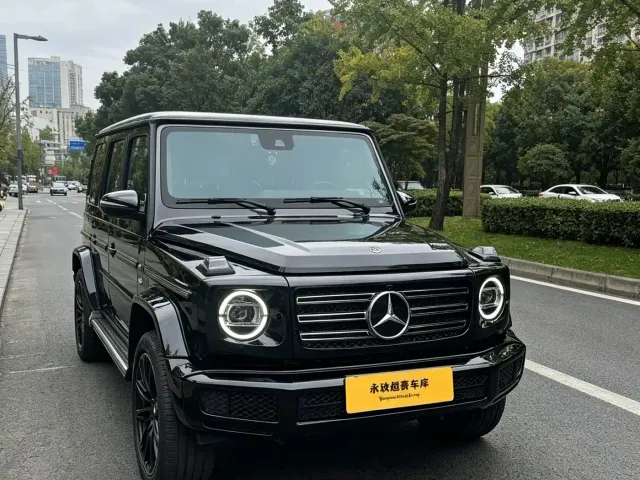 Mercedes-Benz G-Class — Фото автомобиля 2
