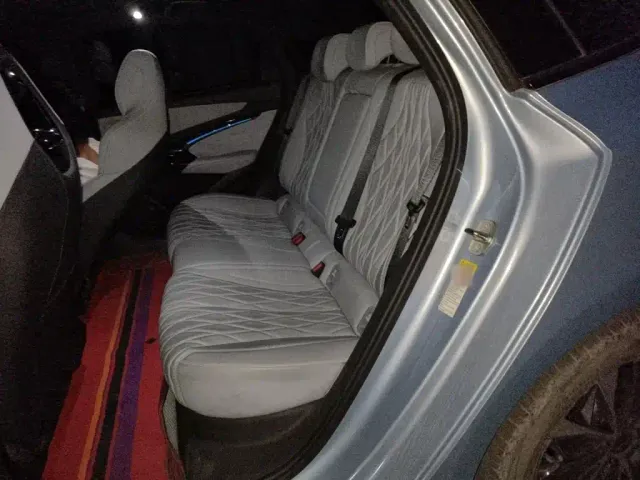 BYD Seal 2022 550km Standard Range RWD Premium — Фото автомобиля 14