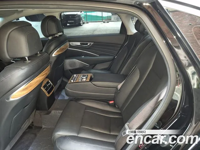 Kia K9 The New K9 2-е поколение — Фото автомобиля 10