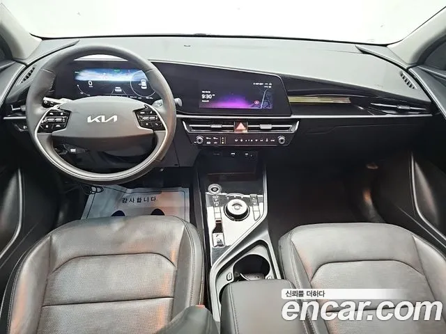 Kia Niro — Фото автомобиля 7
