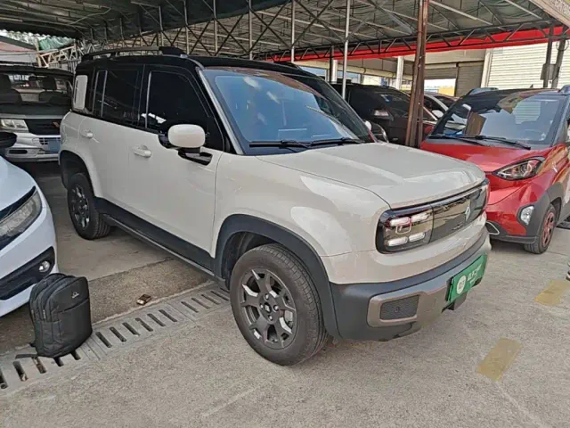 Baojun Yep Plus — Фото автомобиля 3