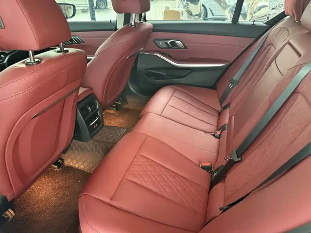 BMW 3 Series — Фото автомобиля 7