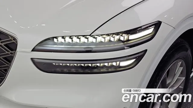 Genesis GV70 — Фото автомобиля 7