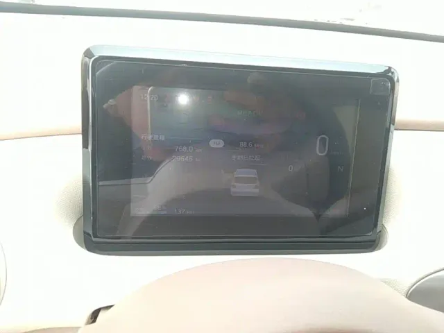 Wuling Hongguang Mini EV — Фото автомобиля 11