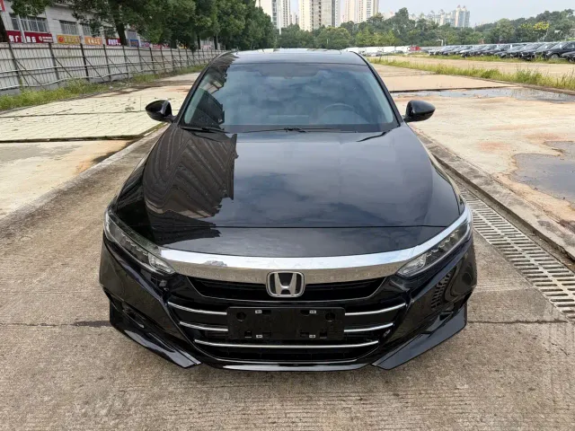 Honda Accord — Фото автомобиля 2