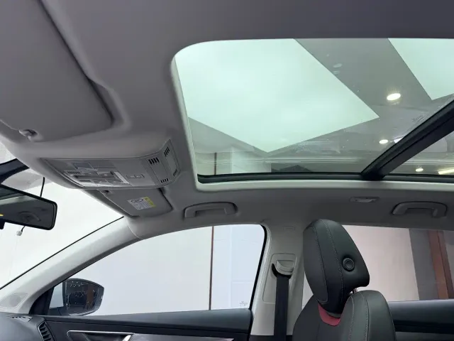 Skoda Karoq — Фото автомобиля 14