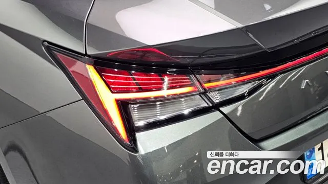 Hyundai AVANTE Inspiration — Фото автомобиля 23