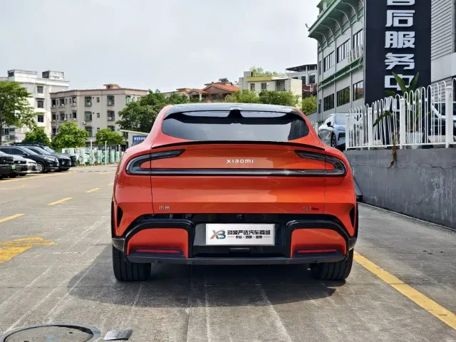 Xiaomi YU7 — Фото автомобиля 22