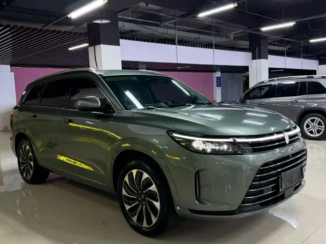 Aito M7 — Фото автомобиля 3