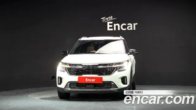 Kia Seltos Бензин 1.6 турбо 2WD — Фото автомобиля 3