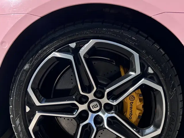 Xiaomi SU7 — Фото автомобиля 4