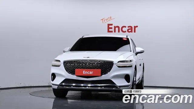 Genesis GV70 2.5T Бензин AWD — Фото автомобиля 3