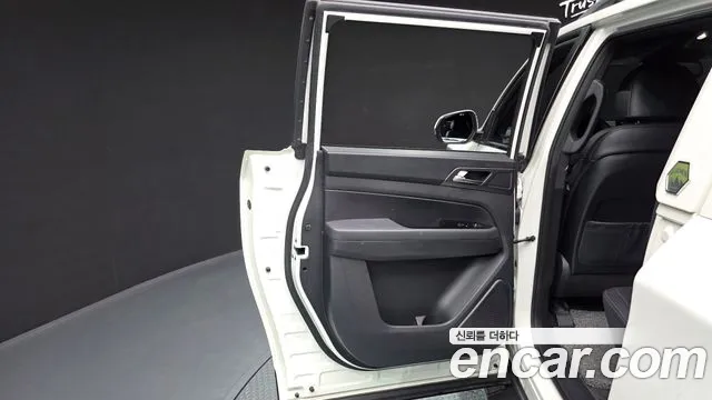 KGM Rexton (New) Sports Khan — Фото автомобиля 25