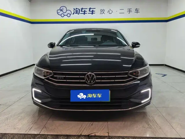 Volkswagen Magotan — Фото автомобиля 2