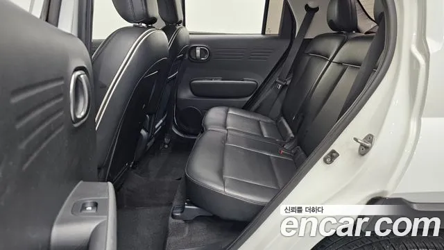 Hyundai Casper Casper Inspiration — Фото автомобиля 11