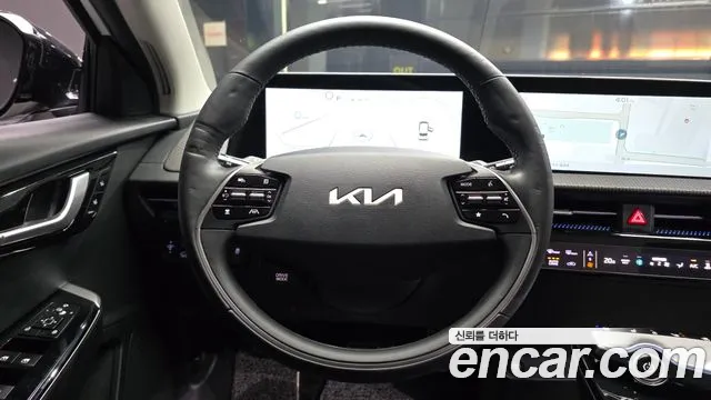 Kia EV6 — Фото автомобиля 11