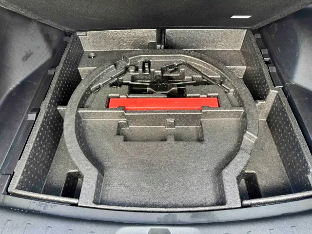 Changan Z6 — Фото автомобиля 15