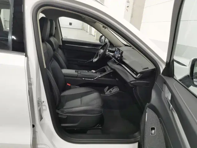 Haval H6 — Фото автомобиля 23