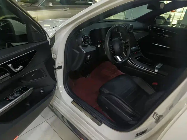 Mercedes-Benz C-Class — Фото автомобиля 15