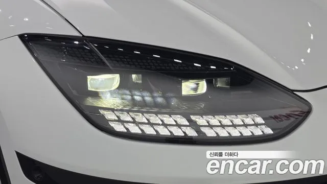 Hyundai Ioniq 6 — Фото автомобиля 7