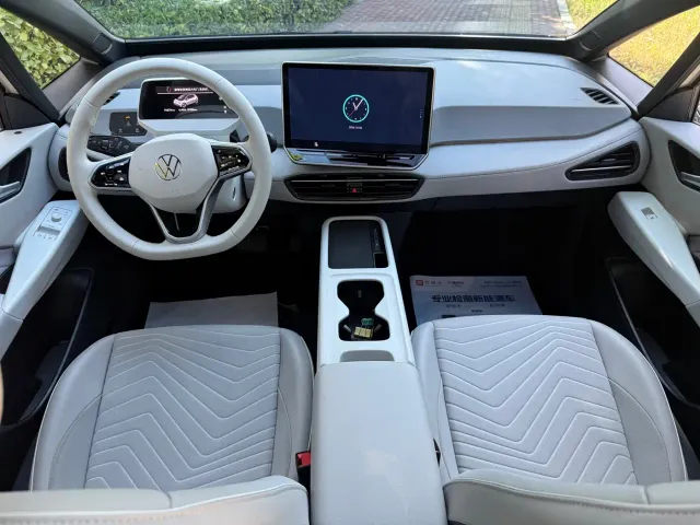 Volkswagen ID.3 — Фото автомобиля 13