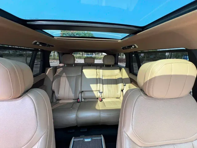 Land Rover Range Rover — Фото автомобиля 13