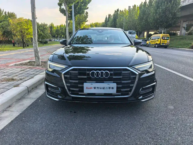 Audi A6L — Фото автомобиля 2