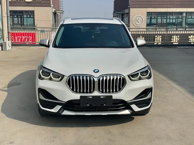 BMW X1 — Фото автомобиля 2