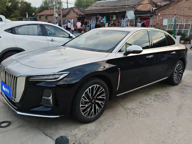 Фотография автомобиля — Hongqi H5