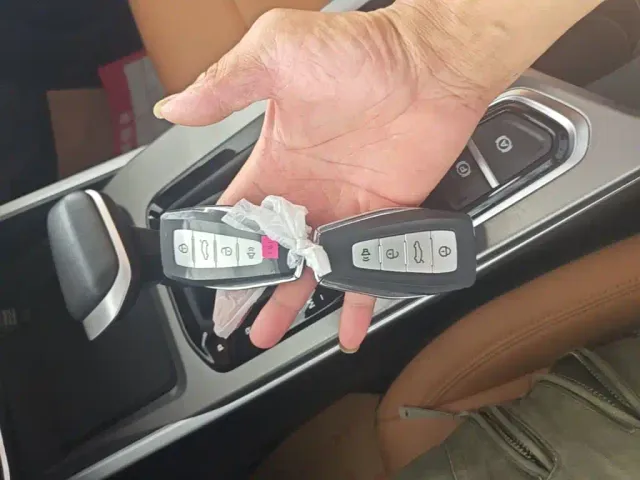 Geely Emgrand — Фото автомобиля 8