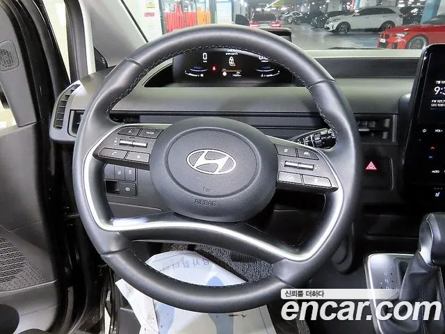 Hyundai Staria — Фото автомобиля 8