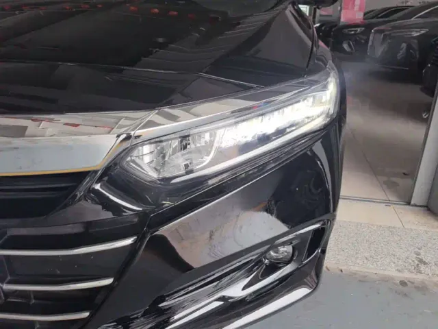 Honda Accord — Фото автомобиля 23