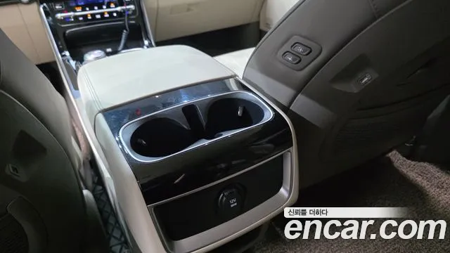 Kia Canival Carnival 4 поколение Дизель 9 мест Noblesse — Фото автомобиля 27